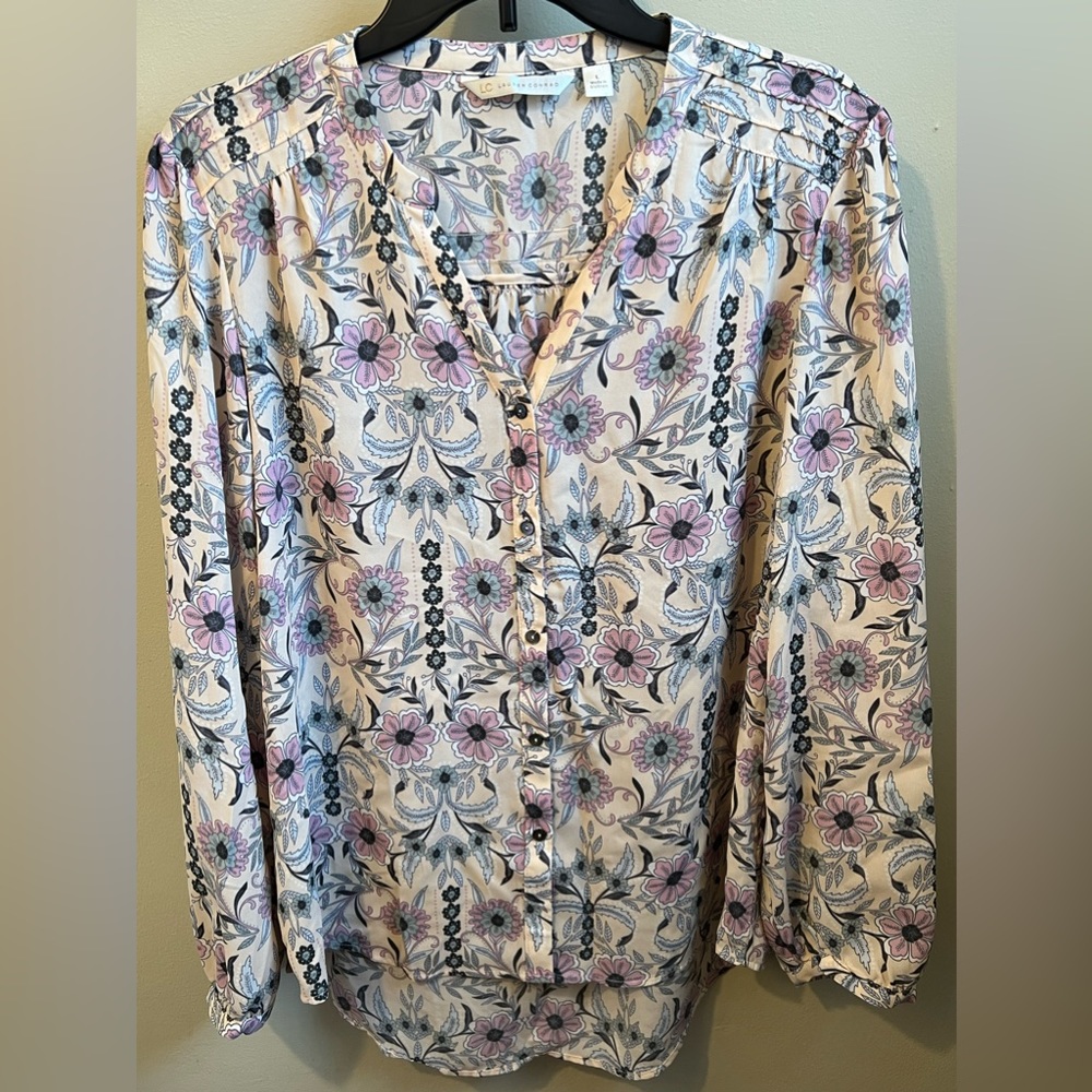 LC floral button down long sleeve blouse